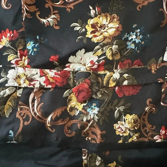 100% silk floral vest - Picture 4 of 5